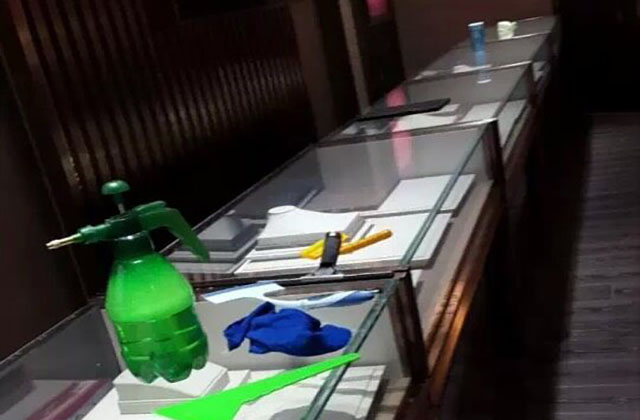 ��ʯ��̨����Ĥ