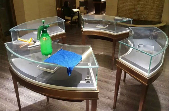 ��ʯ��̨����Ĥ