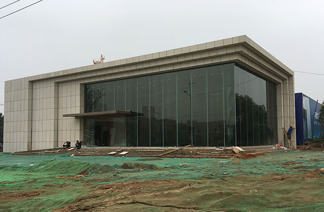 �н���ҵ������¥��